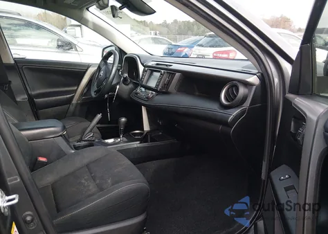 2018 Toyota Rav4 Xle from USA, damaged, VIN 2T3WFREV7JW463218